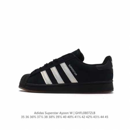 阿迪达斯 Adidas Superstar Ayoon W 三叶草运动鞋经典贝壳头板鞋 时尚女鞋 。真皮鞋面材质 标志性的贝壳鞋头，锯齿三条纹，简约的线条。就连 - 点击图像关闭