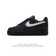 耐克 Nike Air Force 1 '07 Low 空军一号 af1含气垫 低帮百搭厚底增高休闲运动板鞋。柔软、弹性十足的缓震性能和出色的中底设计，横跨复古