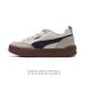 Puma 彪马 男女运动板鞋，原楦原纸版开发版型，采用环保纤维革组合翻毛皮饰片鞋面材质，外置耐磨橡胶大底蕾哈娜同系面包鞋太好看了！彪马puma Park Lif