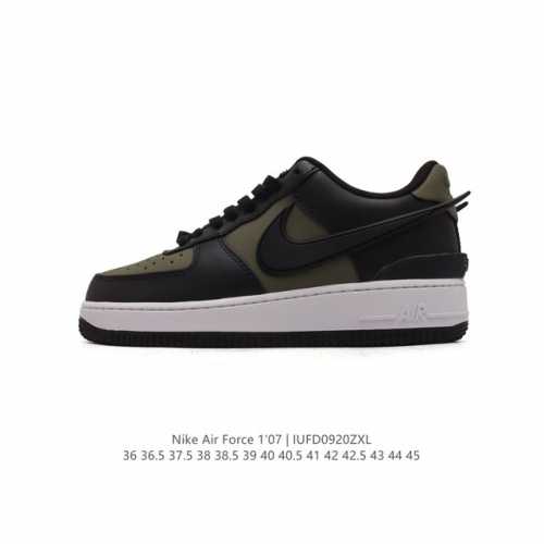 耐克 空军一号 Af1 低帮休闲板鞋 Ambush X Nk Air Force 7 Low Sp 空军一号联名标志性的swoosh延伸至鞋跟之外，鞋舌和鞋垫上