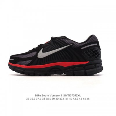 Nike 耐克夏季 Zoom Vomero 5 运动鞋休闲训练跑步鞋。Nike Zoom Vomero 5 男女子运动鞋妥帖包覆足部，提供透气支撑效果。耐穿材料