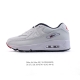 140 nike耐克运动鞋 Air Max 90 健身运动跑鞋休闲鞋 复古风十足！Air Max 90 作为 Nike 旗下最经典的鞋型之一，凭借着百搭的造型，