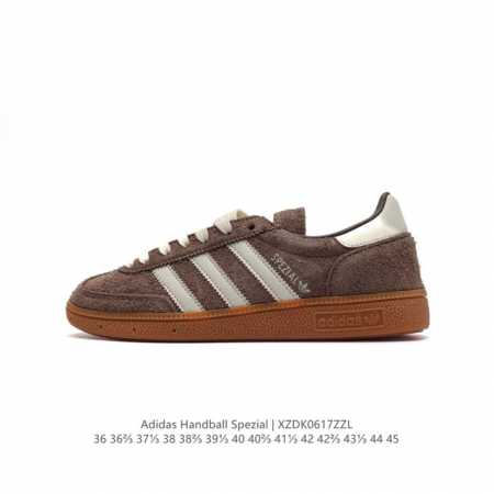 真标 阿迪达斯 Adidas Handball Spezial 低帮三叶草学院风复古休闲板鞋 德训鞋 橡胶底柔软皮革经典运动鞋板鞋。圆头、缝合拼接设计、正面绑带 - 点击图像关闭