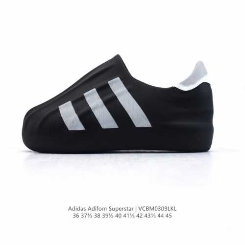120 阿迪达斯 Adidas Originals Adifom Superstar 木屐鞋 沙滩鞋 鸭鸭鞋 潮男女休闲运动板鞋。鞋子由 50% 的天然和可再生