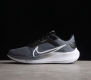 Nike Zoom Pegasus 40代超级飞马涡轮增压马拉松登月慢跑鞋 原档案数据开发纸版楦型 内里嵌入定型海绵 中底搭载前Zoom 全掌React配置鞋