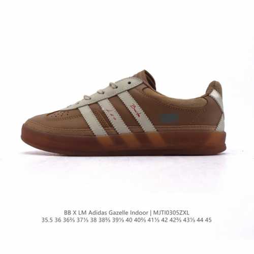 160 阿迪达斯 Adidas Originals Gazelle Indoor复古三叶草防滑透明橡胶板鞋经典运动鞋。这款经典鞋,忠于原版设计,缀撞色三条纹和鞋