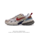 Nike 耐克 V2K Run 减震防滑 复古低帮运动跑步鞋 超火复古跑鞋，采用太空革组合呼吸网眼布鞋面材质，搭载正确4层组合底模，嵌入tpu加固稳定模块,双层