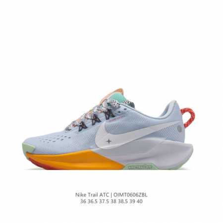 耐克 Nike Pegasustrail5女越野跑步鞋夏新款耐克飞马该鞋款搭载出众回弹的 Reactx 泡绵中底，多种地面，皆可轻松驾驭。采用别致设计。上脚潮鞋 - 点击图像关闭