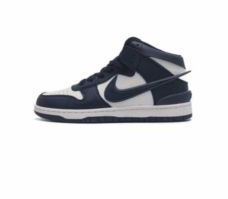 耐克 Ambush X Nk Sb Dunk High 滑板鞋高帮男士运动鞋 联名大勾 吴亦凡同款篮球鞋 以早年间最经典的 Dunk Hi 为蓝本 选用质感出众 - 点击图像关闭
