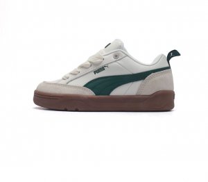 Puma 彪马 男女鞋半码制 原楦原纸版开发版型 采用环保纤维革组合翻毛皮饰片鞋面材质 外置耐磨橡胶大底蕾哈娜同系面包鞋太好看了 彪马puma Park Lif