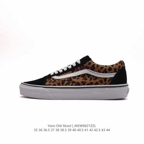 万斯 Vans OG OId Skool百搭休闲低帮运动滑板鞋 。其实Style 36就是现在风靡潮流的Vans鞋款Old Skool的OG版本。历经岁月洗礼的