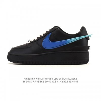 特价头层皮 耐克 空军一号 Af1 低帮休闲板鞋 Ambush X Nk Air Force 7 Low Sp 空军一号联名标志性的Swoosh延伸至鞋跟之外，
