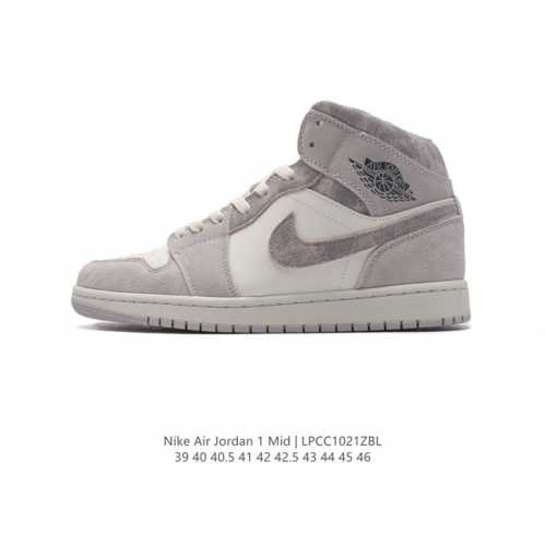 公司级 耐克 男鞋 Nike Air Jordan 1 Retro High OG 乔丹一代aj1 乔1 AJ1 篮球鞋复刻运动鞋。皮面高帮板鞋的设计灵感源自运