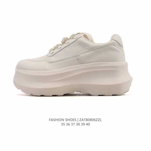 新品 Fashion Shoes 李易玲同款 小红书爆款明星同款 奶酪 经典时尚 休闲百搭 女士皮鞋 小白鞋 防滑耐磨透气 低帮 厚底增高板鞋 女款 白 有7C