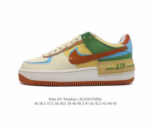 耐克运动鞋 Nike Af1 Shadow 空军一号 轻量增高低帮板鞋拼接解构主义设计休闲运动滑板鞋 此款运动鞋为经典篮球鞋款设计增添趣味 凸显俏皮风格 采用分