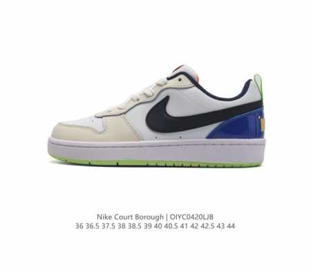 耐克 Nike 男女子运动鞋 Court Borough Low 小空军低帮板鞋。1.其皮革材质的鞋面结合网眼鞋舌，在出众外观与质感的同时提供稳固支撑，并且提升 - 点击图像关闭