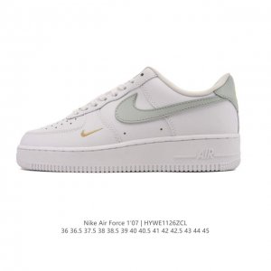 耐克 Nike Air Force 1 '07 Low 空军一号含气垫 低帮小白鞋 百搭厚底增高休闲运动板鞋。柔软、弹性十足的缓震性能和出色的中底设计，横跨复古