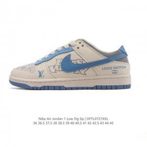 公司级 真标 耐克 Nike Sb Dunk Low Pro 男女同款运动鞋复古板鞋。采用柔软皮革鞋面，经久耐穿，塑就如元年款 Dunk 般的复古质感。鞋头透气