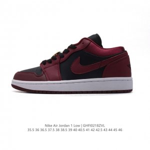 耐克 乔丹Air Jordan 1 Low Aj1 乔1 乔丹1代Aj1 低帮复古文化休闲运动篮球鞋。从1985 年面世的元年款汲取设计灵感，采用简洁大方的经典