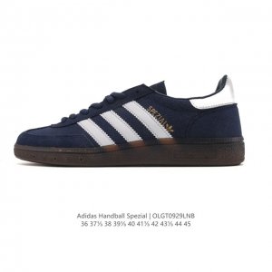 阿迪达斯 Adidas Handball Spezial 低帮三叶草学院风复古休闲板鞋 德训鞋 橡胶底柔软皮革经典运动鞋板鞋。圆头、缝合拼接设计、正面绑带、鞋舌
