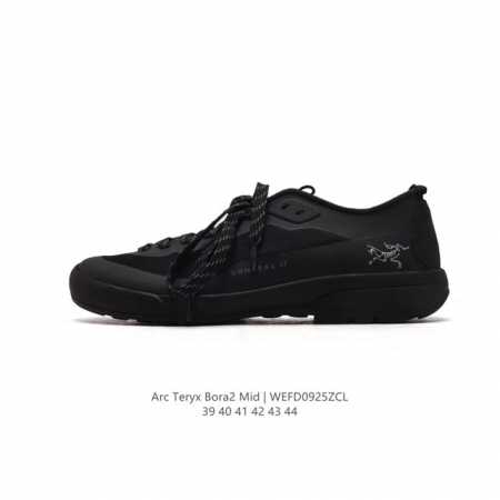 Arc‘Teryx 始祖鸟 Bora2 Mid 男款多功能徒步鞋户外运动鞋，这款bora2是bora的旗舰款，低帮设计，数字2说明此款为内外靴可分离款式，始祖鸟 - 点击图像关闭