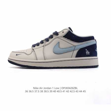耐克 乔丹Air Jordan 1 Low Aj1 乔1 乔丹1代Aj1 低帮复古文化休闲运动篮球鞋。该鞋款从 1985 年元年款汲取设计灵感，焕新演绎简约经典 - 点击图像关闭