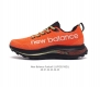 新百伦 New Balance Nb 男士运动鞋rc Elite系列 马拉松专业竞速碳板跑步鞋 搭载全新升级的全脚掌 Fuelcell科技中底 其优秀的疾速回弹