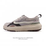 万斯 Vans 简约男士休闲鞋Ultrarange Neo Vr3 经典复古运动板鞋 环保科技跑鞋。身为极限运动品牌的 Vans，不仅仅是将目光局限在滑板、滑雪
