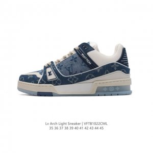 公司级 路易威登 Louis Vuitton LV路易威登板鞋 时尚运动鞋 潮厚底增高鞋 。舒适防滑底和百搭性霸屏整个时尚娱乐圈，细节调整完美主义！鞋面采用柔软