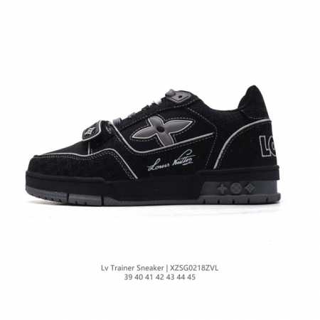 公司级 路易威登 Louis Vuitton Lv路易威登板鞋 时尚运动鞋 潮厚底增高鞋 。舒适防滑底和百搭性霸屏整个时尚娱乐圈，细节调整完美主义！鞋面采用柔软 - 点击图像关闭