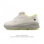 新品公司级 Descente Cron Racer 迪桑特休闲板鞋，男女同款设计，迪桑特Cron Racer系列是一款融合日系极简设计与功能科技的多场景休闲鞋，