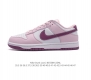 耐克 Nike Dunk Low 运动鞋复古板鞋 解构绑带 双鞋带，尽情迈步，彰显个性风采。采用天然皮革，经久耐穿，塑就如元年款 Dunk 般的复古质感。鞋头透