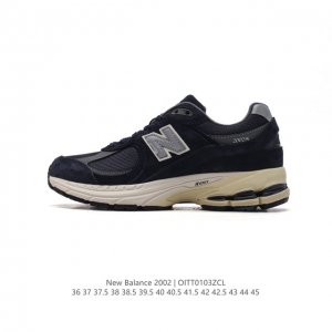 新百伦 New Balance 2002R 跑鞋 男女运动鞋厚底老爹鞋。沿袭了面世之初的经典科技，以 Encap 中底配以升级版 N-Ergy 缓震物料。鞋面则