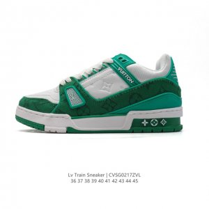 公司级 路易威登 Louis Vuitton Lv路易威登板鞋 浮雕印花 时尚运动鞋 潮厚底增高鞋 。舒适防滑底和百搭性霸屏整个时尚娱乐圈，细节调整完美主义！鞋