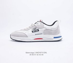 潮奢 巴黎世家 BALENCIAGA 男士板鞋皮革网面运动鞋 BALENCIAGA 爆款低帮系带休闲运动板鞋 专柜同步上架香港、美国、巴黎各大时尚博主及明星