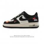 耐克 Nike Air Force 1 '07 Low 空军一号含气垫 低帮小白鞋 百搭厚底增高休闲运动板鞋。柔软、弹性十足的缓震性能和出色的中底设计，横跨复古