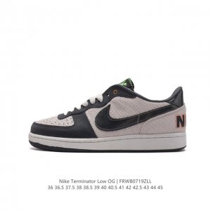 耐克 Nike Terminator Low 耐克终结者系列低帮滑板鞋 黄蓝密歇根 舒适 百搭 防滑耐磨复古板鞋。忠于原版，延续经典。采用耐穿舒适的利落皮革，助