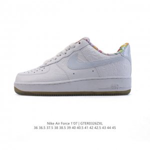 160 耐克 Nike Air Force 1 '07 Low 空军一号含气垫 小白鞋 2025年 蛇年新款 低帮百搭厚底增高休闲运动板鞋。柔软、弹性十足的缓震