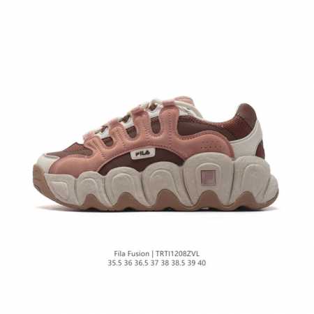 Fila 斐乐女鞋 官方新款透气猫爪鞋厚底增高老爹鞋时尚复古运动鞋 鞋身采用皮革透气网面面料，时尚而又精致。采用均衡性能的发泡科技材料，提供均衡重量、回弹、缓震 - 点击图像关闭