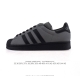 阿迪达斯 Adidas Superstar 2025年新款鞋子 蛇年新款经典贝壳头系列 新款休闲板鞋潮流男女士运动鞋 。鞋面柔软皮革拼接材质 标志性的贝壳鞋头，