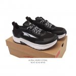 新款公司级 Altra 新款 奥创 Olympus 运动户外越野跑鞋 徒步防滑越野 厚底跑鞋长跑缓震耐磨 运动跑步鞋，全新大升级！奥创最新款轻量缓冲全能跑鞋，A