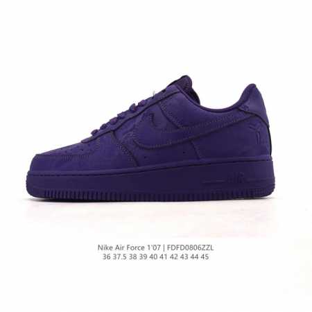 真标 耐克 Nike Air Force 1 '07 Low 空军一号含气垫 小白鞋 低帮百搭厚底增高休闲运动板鞋。柔软、弹性十足的缓震性能和出色的中底设计，横 - 点击图像关闭
