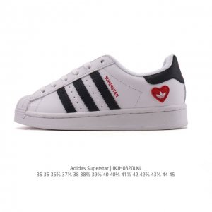 公司级 阿迪达斯 Adidas Superstar 2025年新款鞋子 经典贝壳头系列 新款休闲板鞋潮流男女士运动鞋 。鞋面皮革拼接材质 标志性的贝壳鞋头，简约
