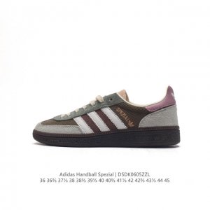 真标 阿迪达斯 Adidas Handball Spezial 三叶草学院风复古休闲板鞋 德训鞋 橡胶底柔软皮革经典运动鞋板鞋。圆头、缝合拼接设计、正面绑带、鞋