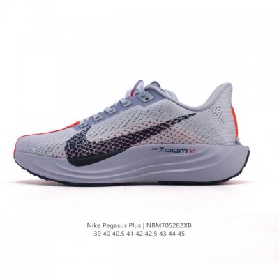 公司级 耐克 Nike Reactx Pegasus Plus Next Nature 超级飞马跑步鞋 厚底增高运动老爹鞋。登月兼顾迅疾外观和稳固脚感，后跟覆面