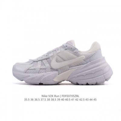 公司级 Nike 耐克 V2K Run 减震防滑 复古低帮运动跑步鞋 超火复古跑鞋，采用太空革组合呼吸网眼布鞋面材质，搭载正确4层组合底模，嵌入Tpu加固稳定模