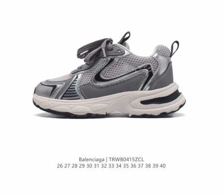 亲子鞋 潮奢 巴黎世家 Balenciaga 厚底增高板鞋老爹鞋运动鞋，Balenciaga 最新爆款低帮系带休闲运动板鞋 专柜同步上架香港、美国、巴黎各大时尚 - 点击图像关闭
