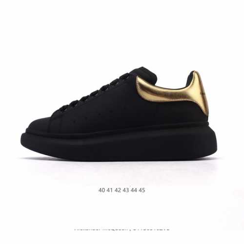 alexandermcqueen 亚历山大 麦昆Mcq 运动小白鞋 厚底增高闪尾光滑牛皮平底鞋休闲鞋 时尚男板鞋潮运动鞋 火爆到大街小巷无人不知 无人不晓的境界