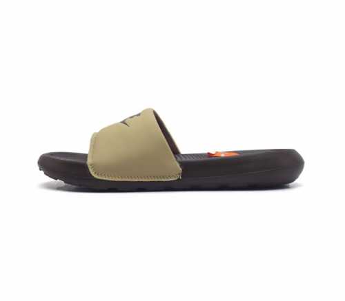 耐克 Nike Victori One Slide 耐克 夏季时尚舒适 高品质 一字拖鞋沙滩鞋拖鞋 采用全新柔软泡棉 响应灵敏 轻盈非凡 打造休闲舒适的穿着体验