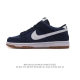 真标 耐克 Nike Dunk Low Retro 运动鞋复古板鞋。作为 80 年代经典篮球鞋款，起初专为硬木球场打造，后来成为席卷街头的时尚标杆，现以经典细节